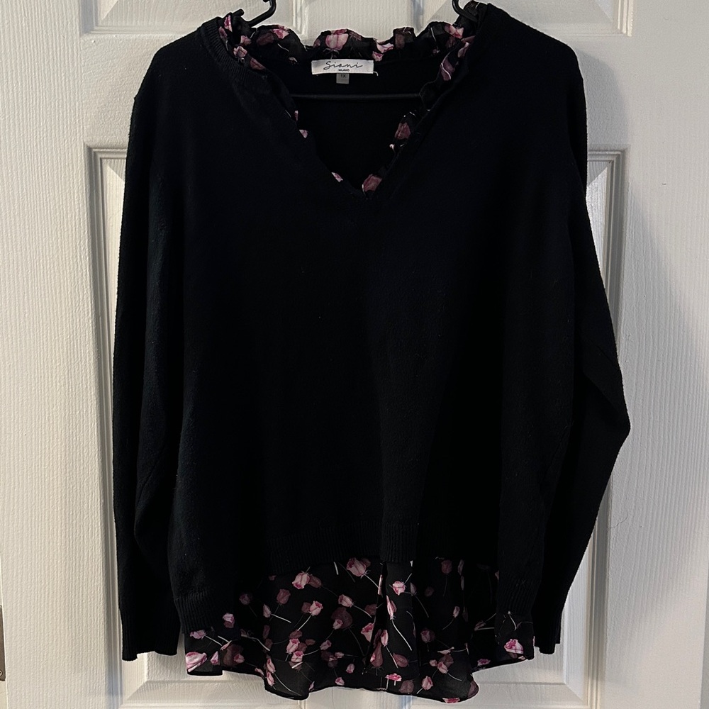 Stylish Black Sweater Cardigan with Floral Accents